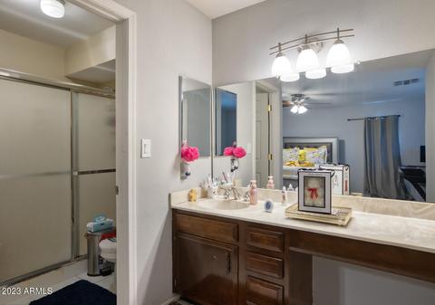 3142 W Echo Ln, Phoenix, AZ 85051 photo 24