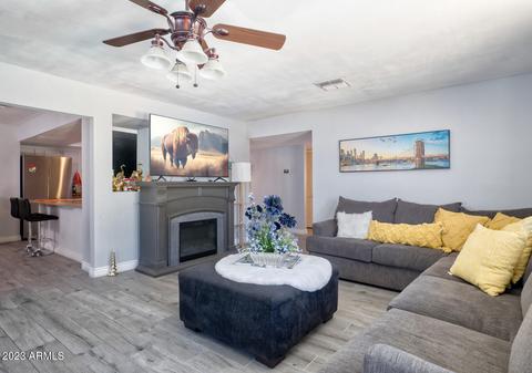 3142 W Echo Ln, Phoenix, AZ 85051 photo 13