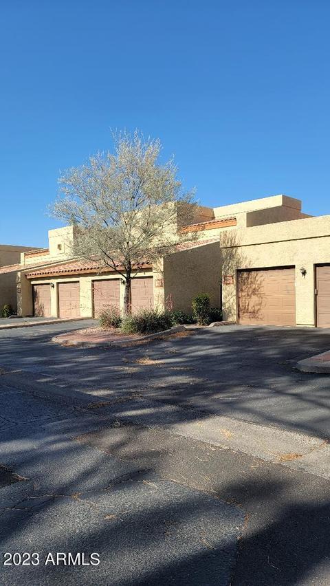 8331 N 21st Dr #H106, Phoenix, AZ 85021