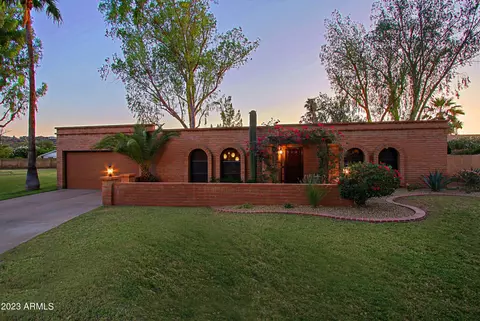 654 W Port Au Prince Ln, Phoenix, AZ 85023