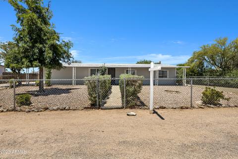 1110 W Manzanita St, Apache Junction, AZ 85120