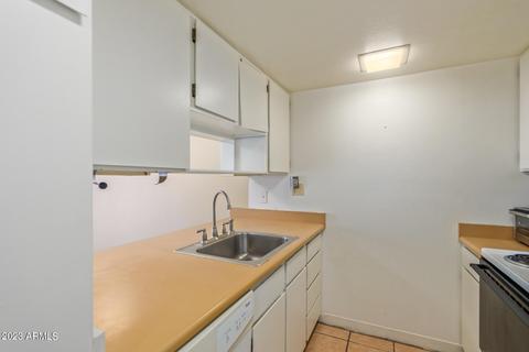 3033 E Devonshire Ave #2001, Phoenix, AZ 85016 photo 11
