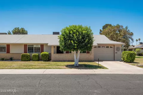 10855 W Hatcher Rd, Sun City, AZ 85351