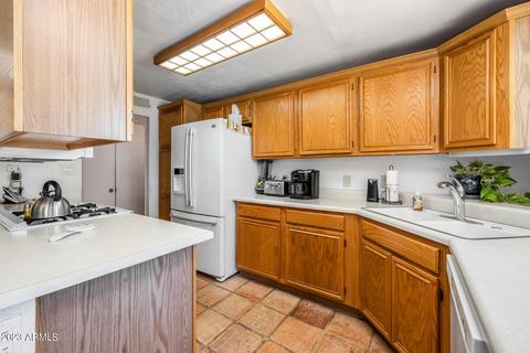 3949 Eugie Ave, Phoenix, AZ 85032 photo 10