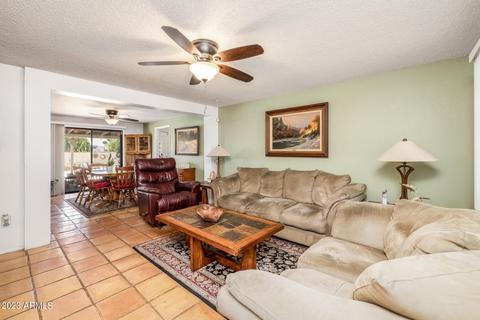3949 Eugie Ave, Phoenix, AZ 85032 photo 4