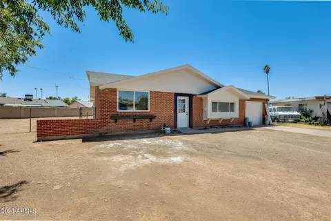 2921 W Mandalay Ln, Phoenix, AZ 85053