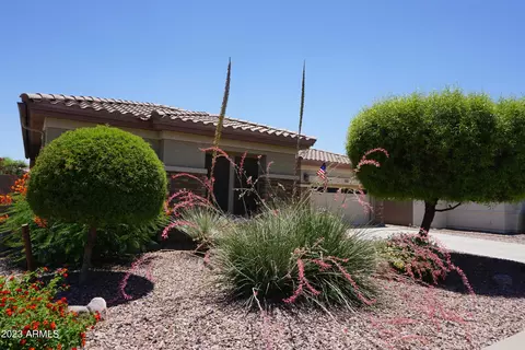 10843 E Renata Cir, Mesa, AZ 85212 photo 3