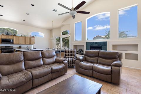 541 S Oak St, Gilbert, AZ 85233 photo 11