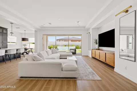 10646 E Tesla Ave, Mesa, AZ 85212 photo 18