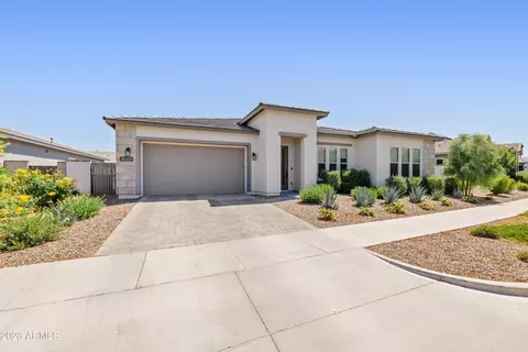 10646 E Tesla Ave, Mesa, AZ 85212 photo 3