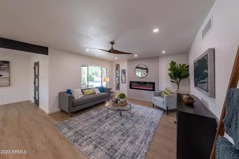 3029 E Cochise Rd, Phoenix, AZ 85028 photo 13