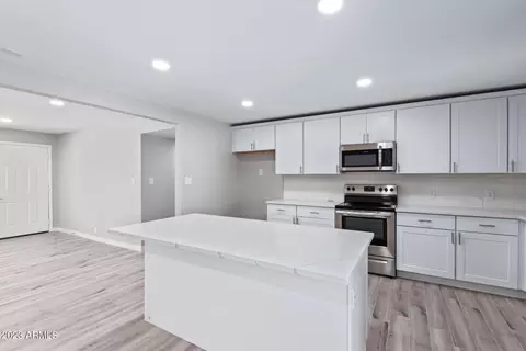 2210 E Marilyn Rd, Phoenix, AZ 85022 photo 11