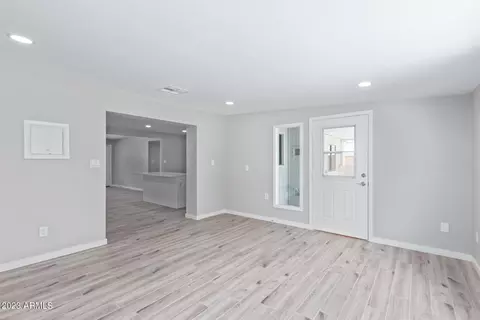 2210 E Marilyn Rd, Phoenix, AZ 85022 photo 7
