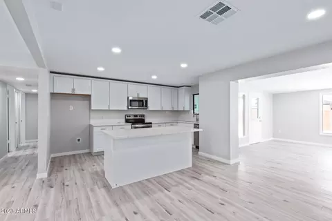 2210 E Marilyn Rd, Phoenix, AZ 85022 photo 8