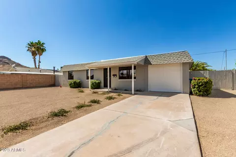 2210 E Marilyn Rd, Phoenix, AZ 85022 photo 2