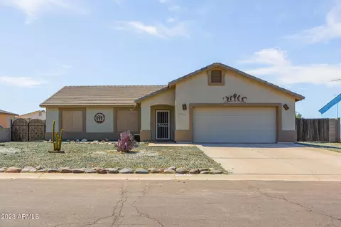 10325 W Grayback Dr, Arizona City, AZ 85123