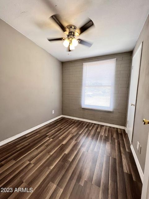 4815 S 36th Dr, Phoenix, AZ 85041 photo 9