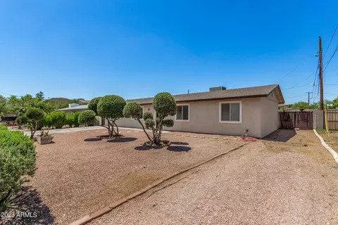 1936 E Campo Bello Dr, Phoenix, AZ 85022 photo 5