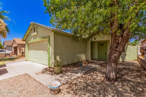 4013 N 88th Ln, Phoenix, AZ 85037