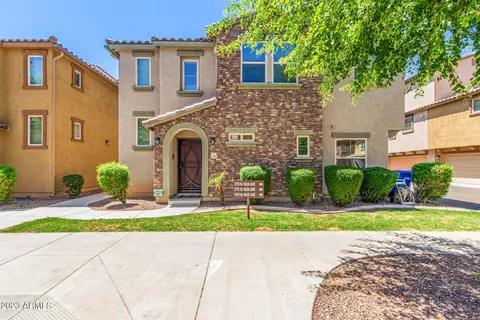 7769 W Palm Ln, Phoenix, AZ 85035