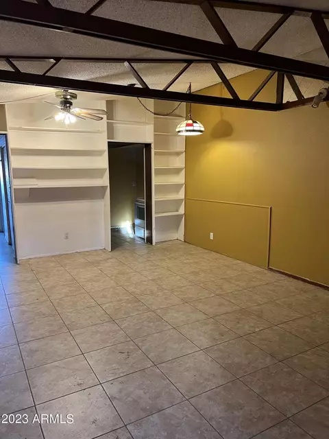 5230 N 15th Dr, Phoenix, AZ 85015 photo 4