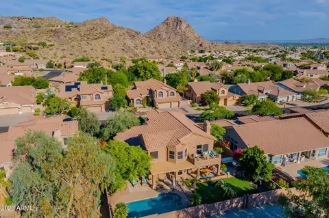 1368 E Desert Flower Ln, Phoenix, AZ 85048 photo 61