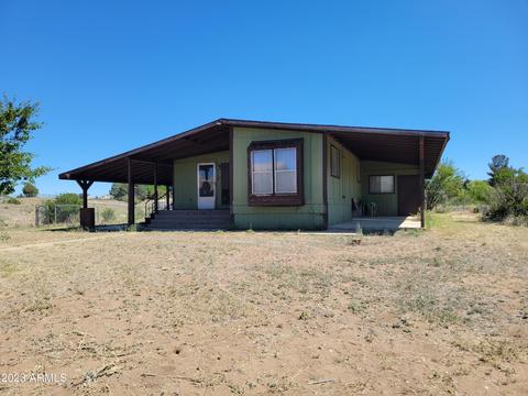 13945 E Lotsa View Ln, Dewey, AZ 86327