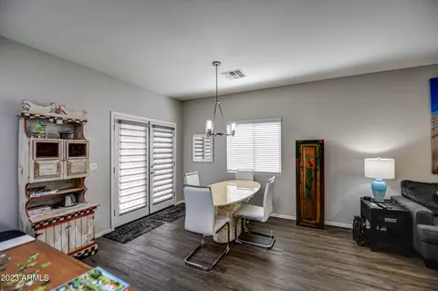 1717 E Mesquite Ave, Apache Junction, AZ 85119 photo 4