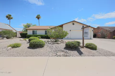 1101 E Kerry Ln, Phoenix, AZ 85024