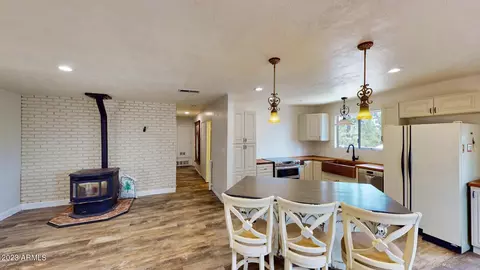 3379 Pine Cone Dr, Overgaard, AZ 85933 photo 8