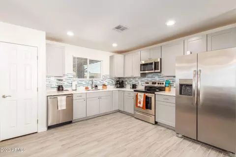 3320 E Charter Oak Rd, Phoenix, AZ 85032 photo 20