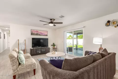 3320 E Charter Oak Rd, Phoenix, AZ 85032 photo 12