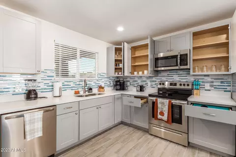3320 E Charter Oak Rd, Phoenix, AZ 85032 photo 21