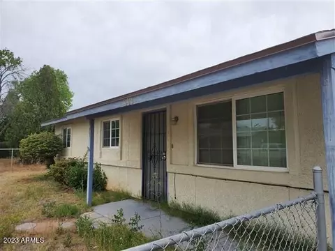 310 N Martha Ln, Sierra Vista, AZ 85635