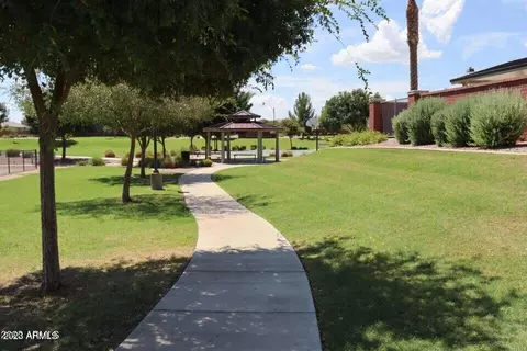 3868 E Gunnell Ln, Gilbert, AZ 85295 photo 5