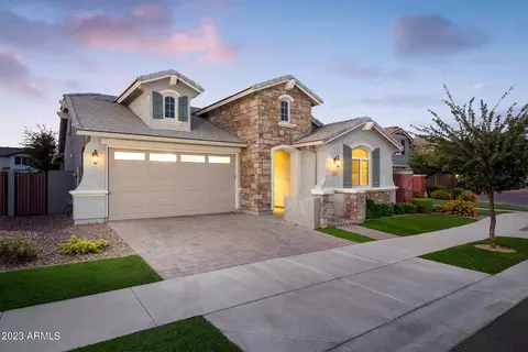 3868 E Gunnell Ln, Gilbert, AZ 85295
