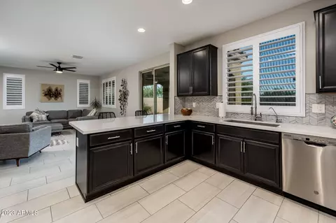 611 E Brisa Dr, Phoenix, AZ 85085 photo 16