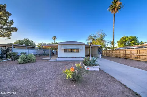 7704 E Farmdale Ave, Mesa, AZ 85208