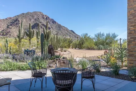 4841 E Rockridge Rd, Phoenix, AZ 85018 photo 4