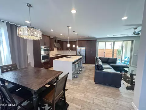 Kitchen - 31510 N 24th Dr, Phoenix, AZ 85085 photo 6 of 7