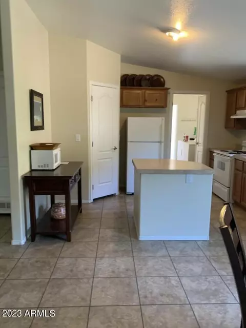 8990 S Kellner Canyon Rd, Globe, AZ 85501 photo 5