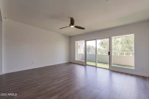 1201 E Rose Ln #8, Phoenix, AZ 85014 photo 16
