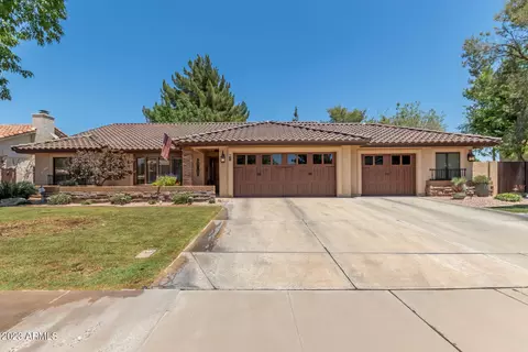 25 N Brookside St, Chandler, AZ 85225