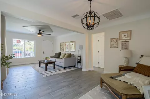 1540 E Pierce St, Phoenix, AZ 85006 photo 12