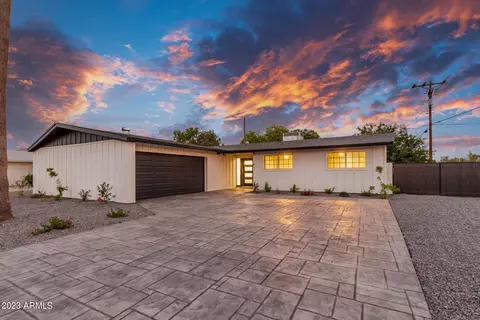 8601 E Valley Vista Dr, Scottsdale, AZ 85250