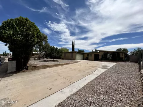 1109 El Sonoro Dr, Sierra Vista, AZ 85635