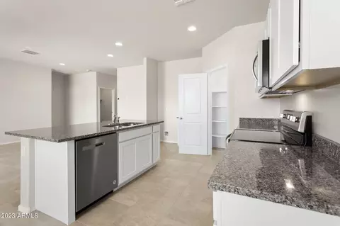 38165 W Amalfi Ave, Maricopa, AZ 85138