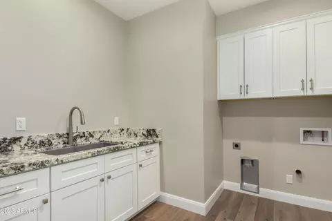 2146 E Caroline Ln, Tempe, AZ 85284 photo 31