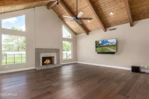 2146 E Caroline Ln, Tempe, AZ 85284 photo 13