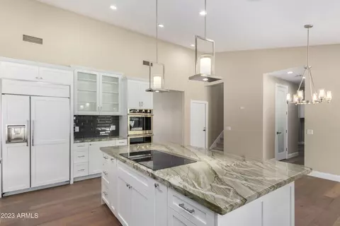 2146 E Caroline Ln, Tempe, AZ 85284 photo 11